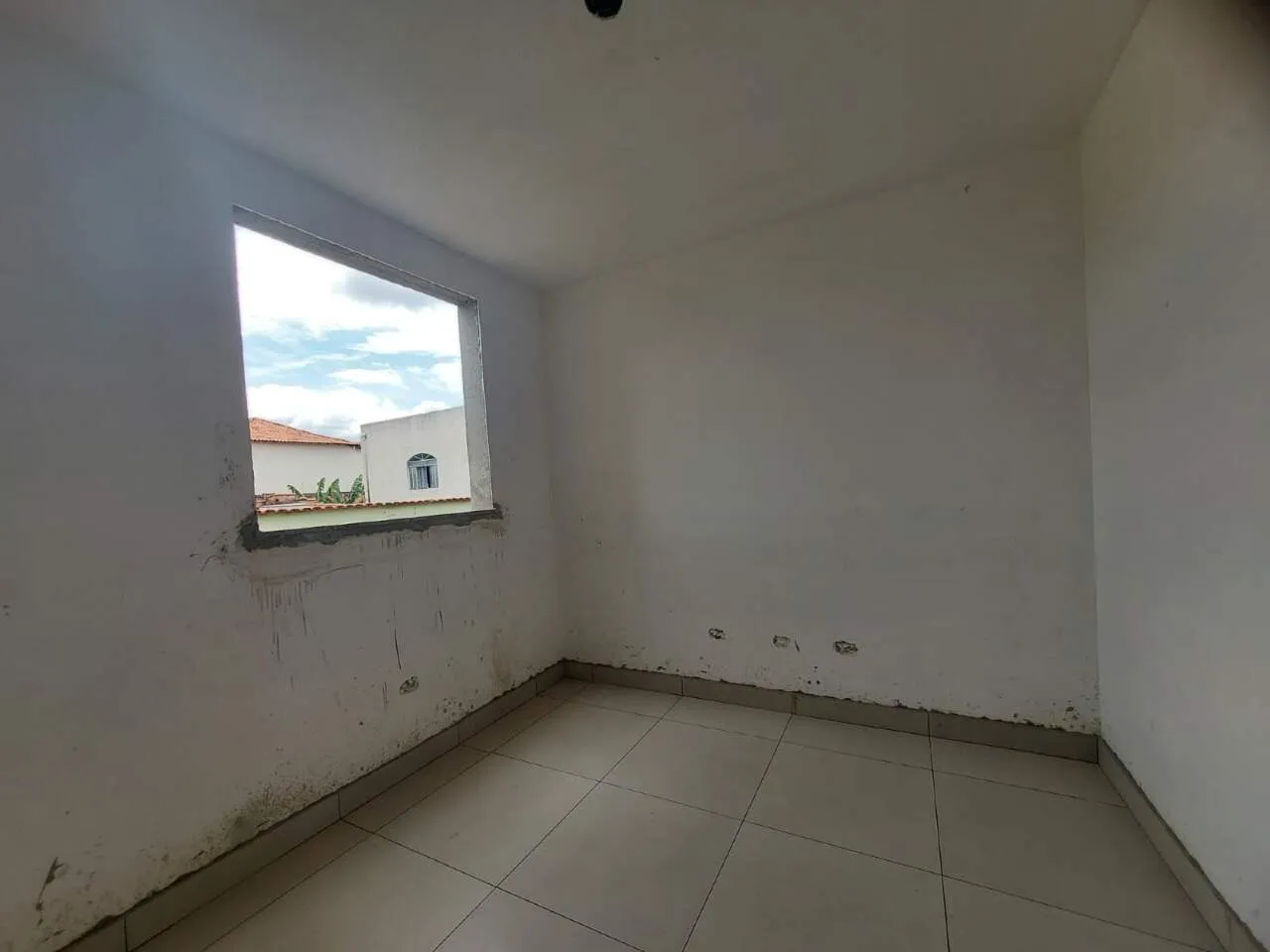 Foto do imóvel 3QUARTOS+SUÍTE+2VAGAS+FINAL DE OBRA+GEMINADA SOMENTE NA ÁREA DE SERVIÇO