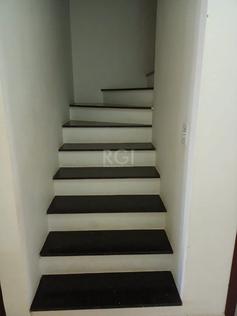Imagem Casa para Venda - 131.92m², 2 dormitórios, sendo 2 suites, Guarujá