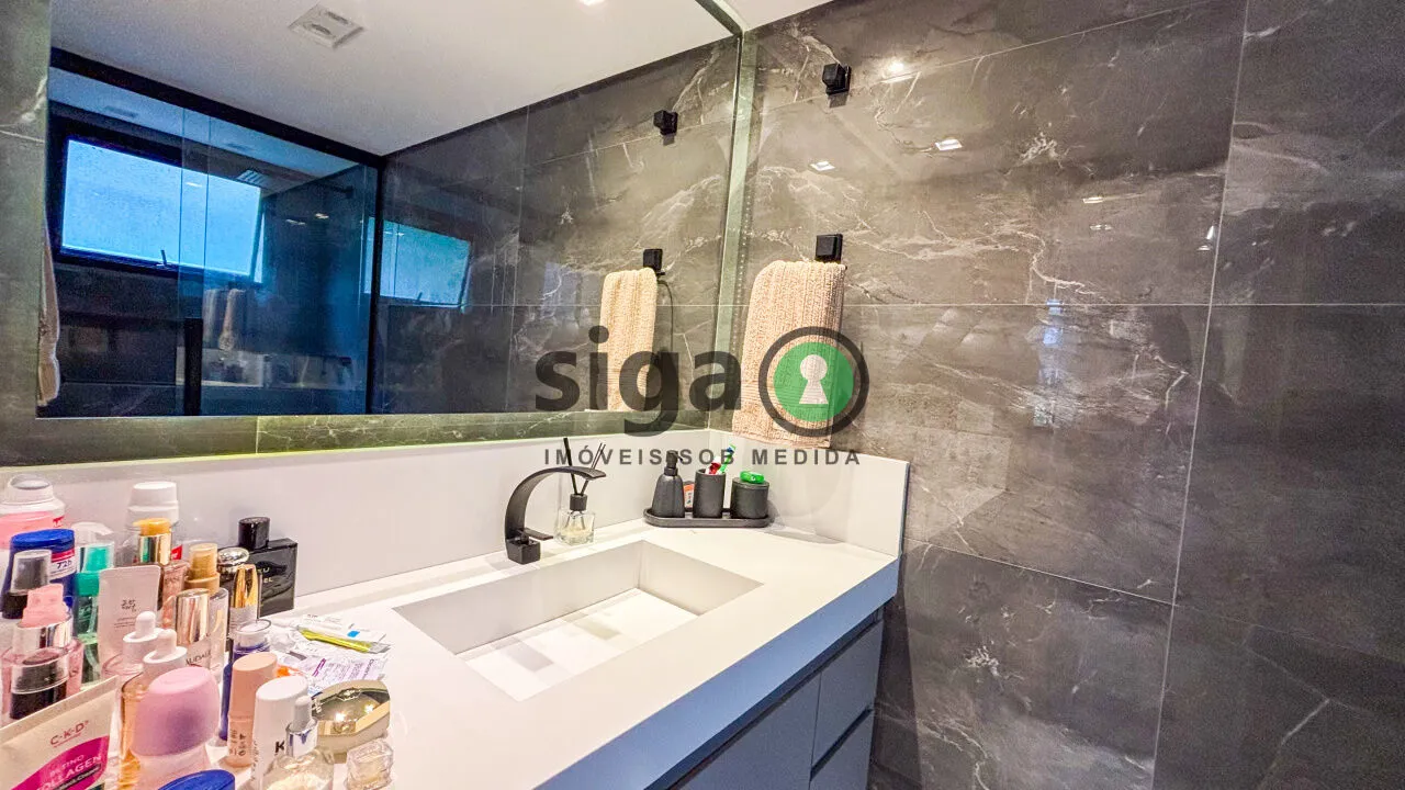 Imagem Apartamento à venda no Panamby: 122m² , 3 dorms (2 suítes) decoração impecável e pronto para morar