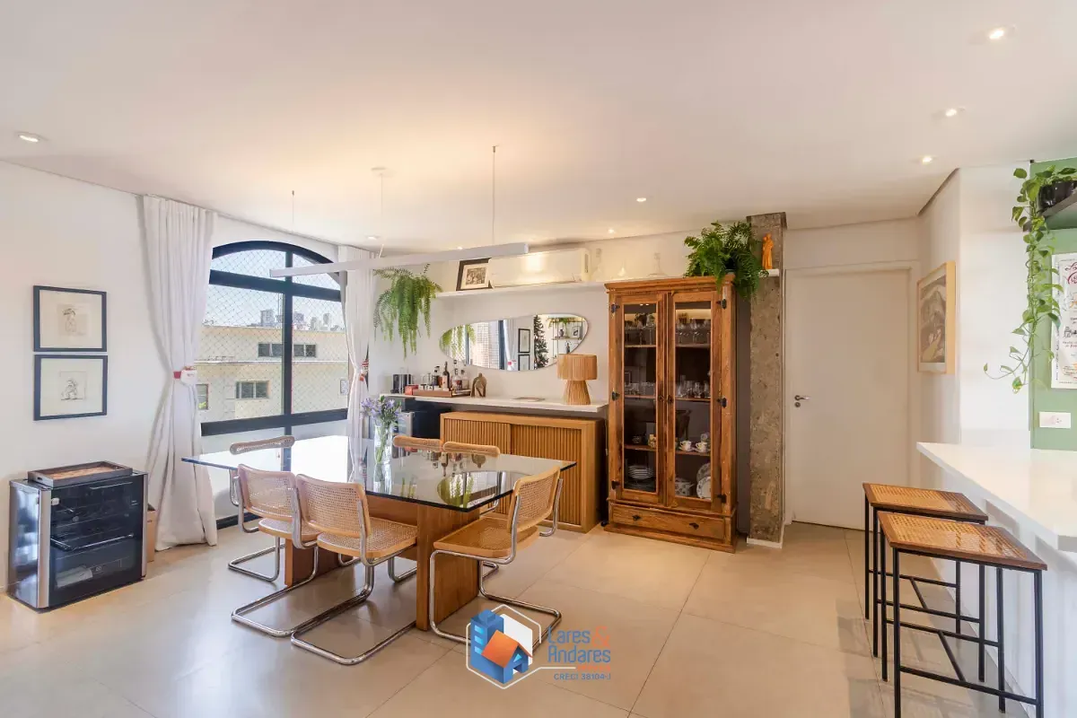 Imagem Apartamento para venda em Pinheiros com 3 quartos, sendo 1 suíte, 165m²