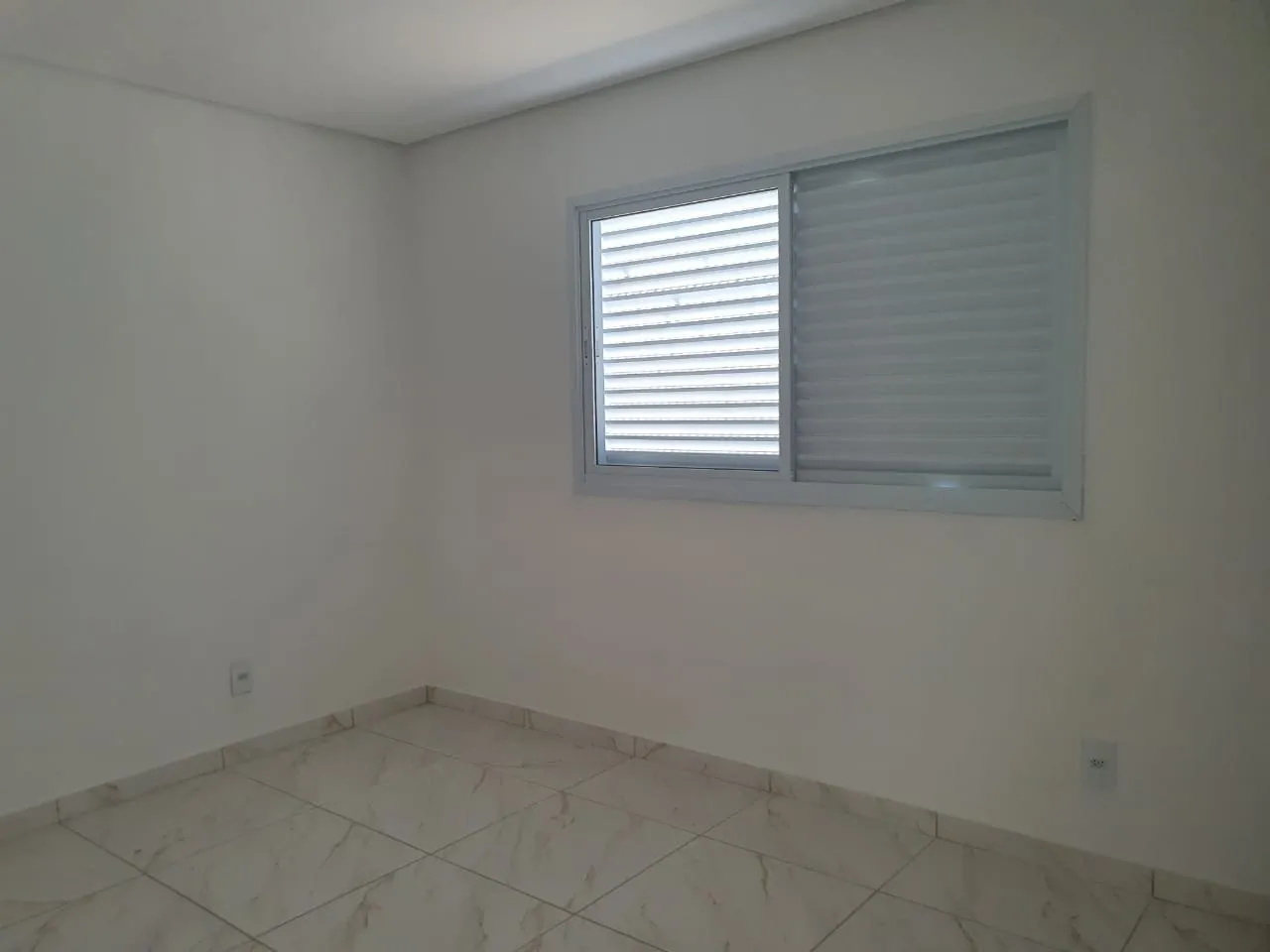 Imagem Linda Casa a Venda no Condomínio Village Castelo em Itu/SP com 276m².