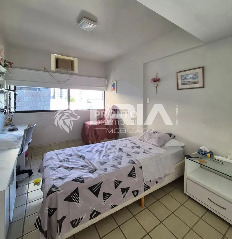 Imagem Apartamento de 4 quartos, 241m² no bairro Monteiro, em Recife