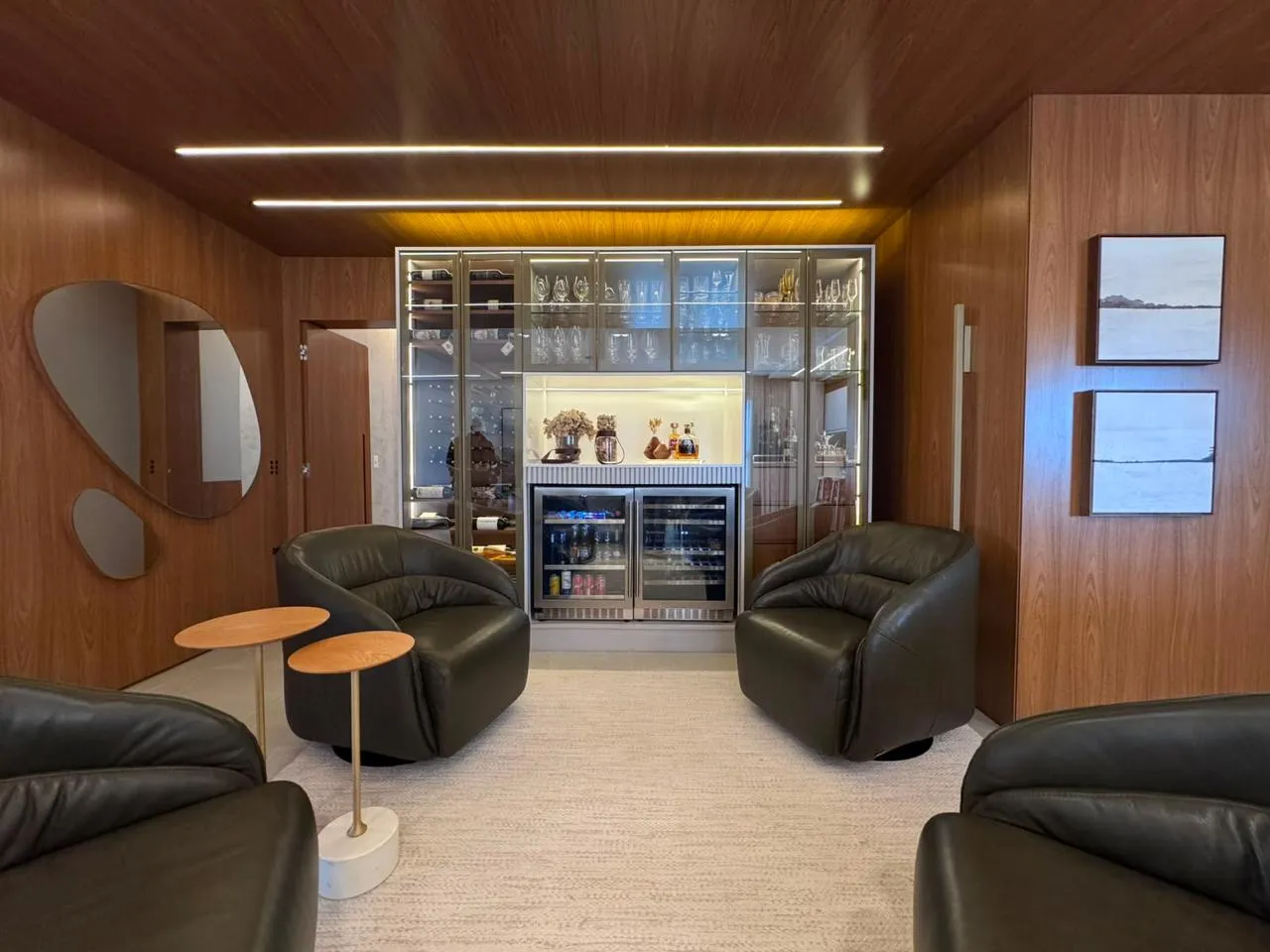 Imagem Apartamento com vista para o mar à venda com 221.5m2 por R$ 8.500.000,00