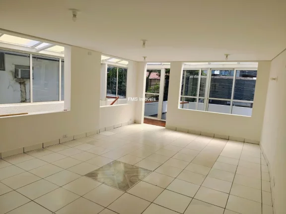 Foto do imóvel CASA COMERCIAL 231m² CONSTRUIDA - 3 DORMITORIOS - 6 BANHEIROS - CHACARA SANTO ANTONIO