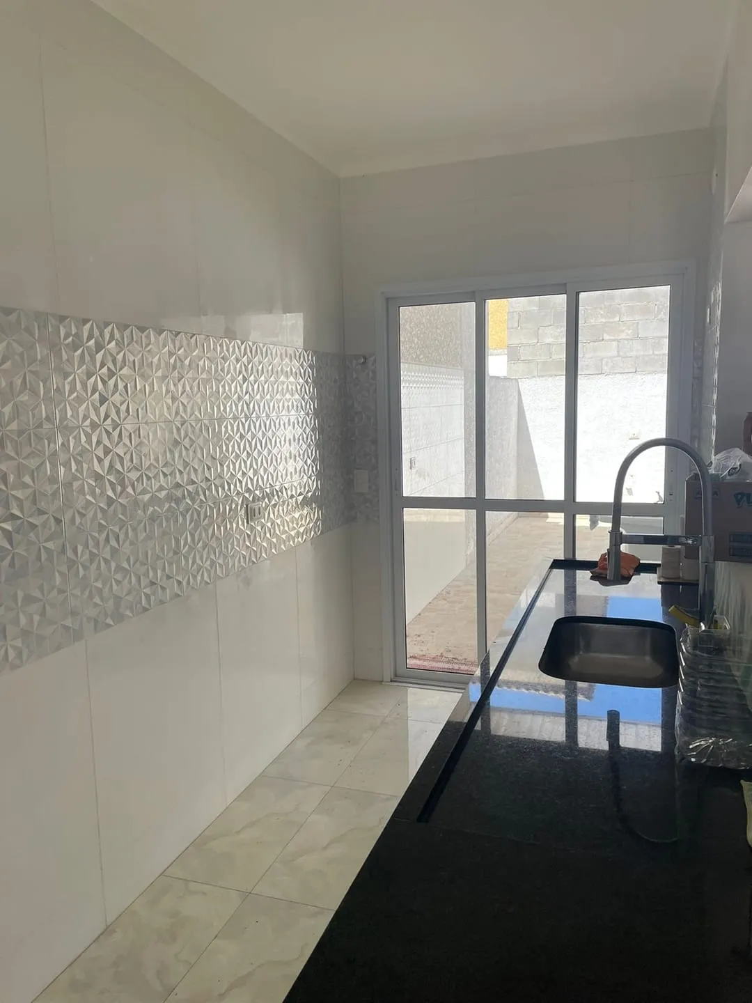 Imagem Casa à venda e locação, 3 Quartos, 1 Suite, 4 Vagas, 250M², Crispim, Pindamonhangaba - SP | Reserva Anauá