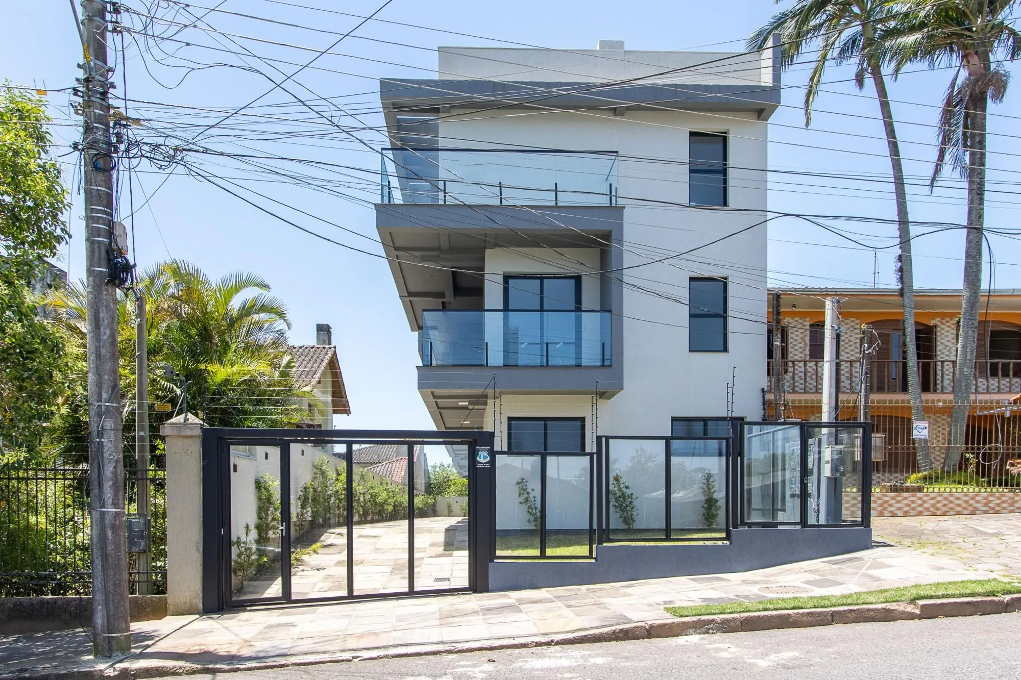 Imagem Casa em condomínio com conforto e exclusividade no bairro Tristeza
