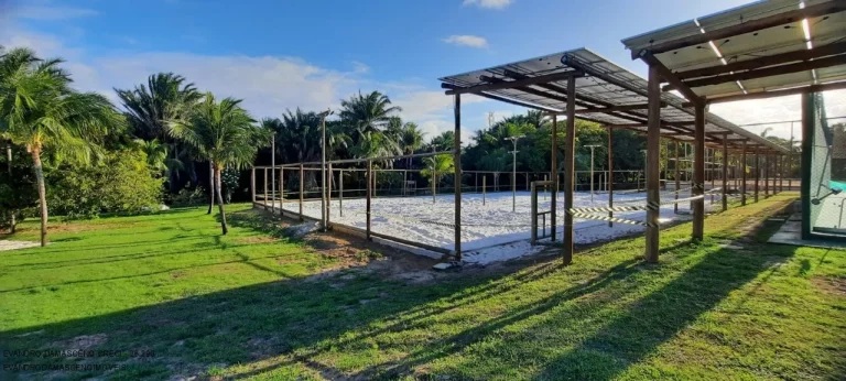 Imagem Casa de luxo em condomínio à venda em Busca Vida, Camaçari-BA: 4 quartos, 4 suítes, 2 salas, 2 banheiros, 4 vagas, 400m².