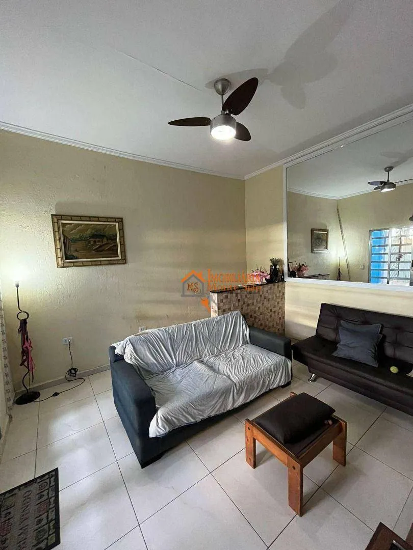 Imagem Sobrado com 3 dormitórios à venda, 360 m² por R$ 550.000,00 - Água Chata - Guarulhos/SP