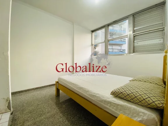Imagem Lindo apartamento com 2 dormitórios no José Menino na quadra da praia no primeiro andar por R$ 586.000,00.