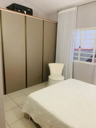 Imagem CASA RESIDENCIAL em MANAUS - AM, PARQUE 10 DE NOVEMBRO