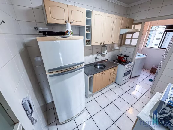 Imagem Apartamento Zona Central para Venda em Balneário Camboriú, CENTRO, 3 dormitórios, 1 suíte, 2 banheiros, 1 vaga