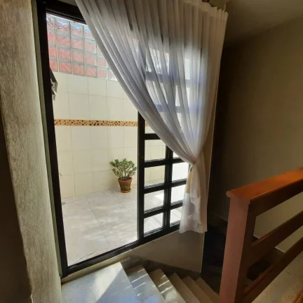 Imagem Sobrado Maravilhoso 162 m² 3 Dormitorios e 2 Vagas de Gargens
