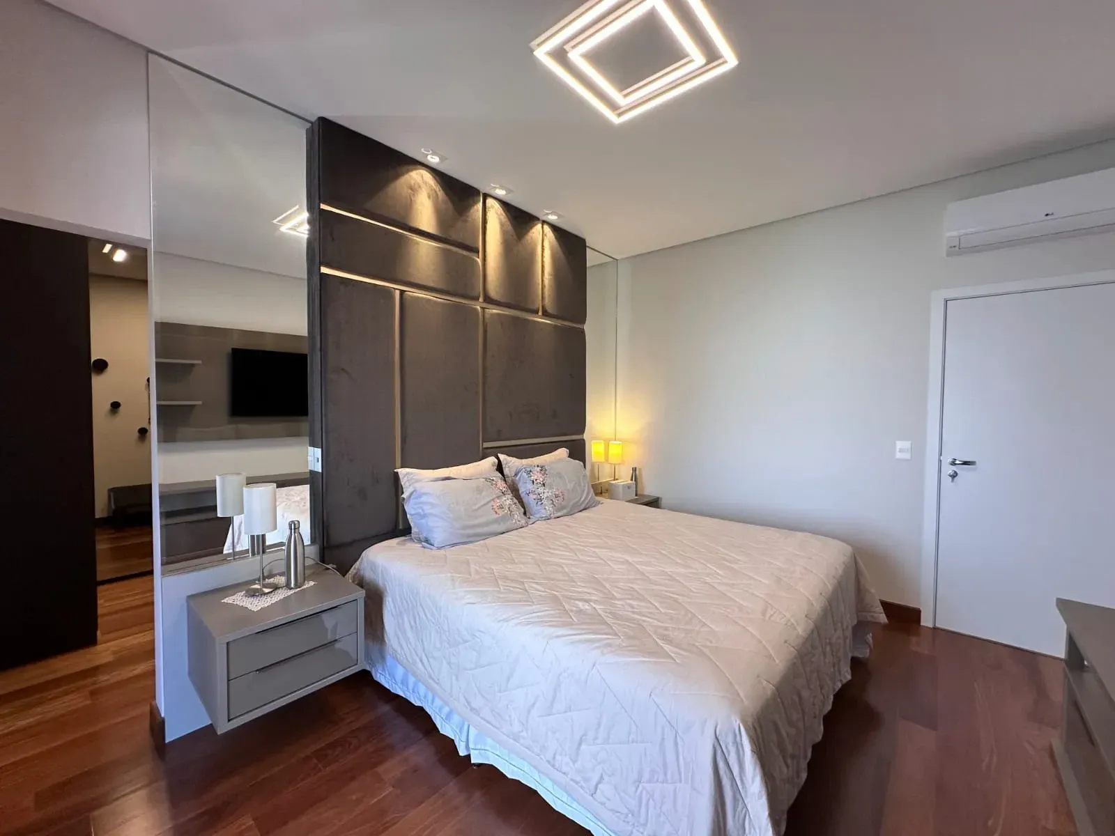 Imagem Casa de Condomínio com 4 Quartos à Venda, 300 m² em Medeiros - Jundiaí