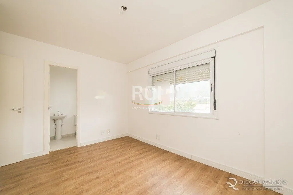 Imagem Apartamento para Venda - 56.82m², 2 dormitórios, sendo 1 suites, 1 vaga - Alto Petrópolis