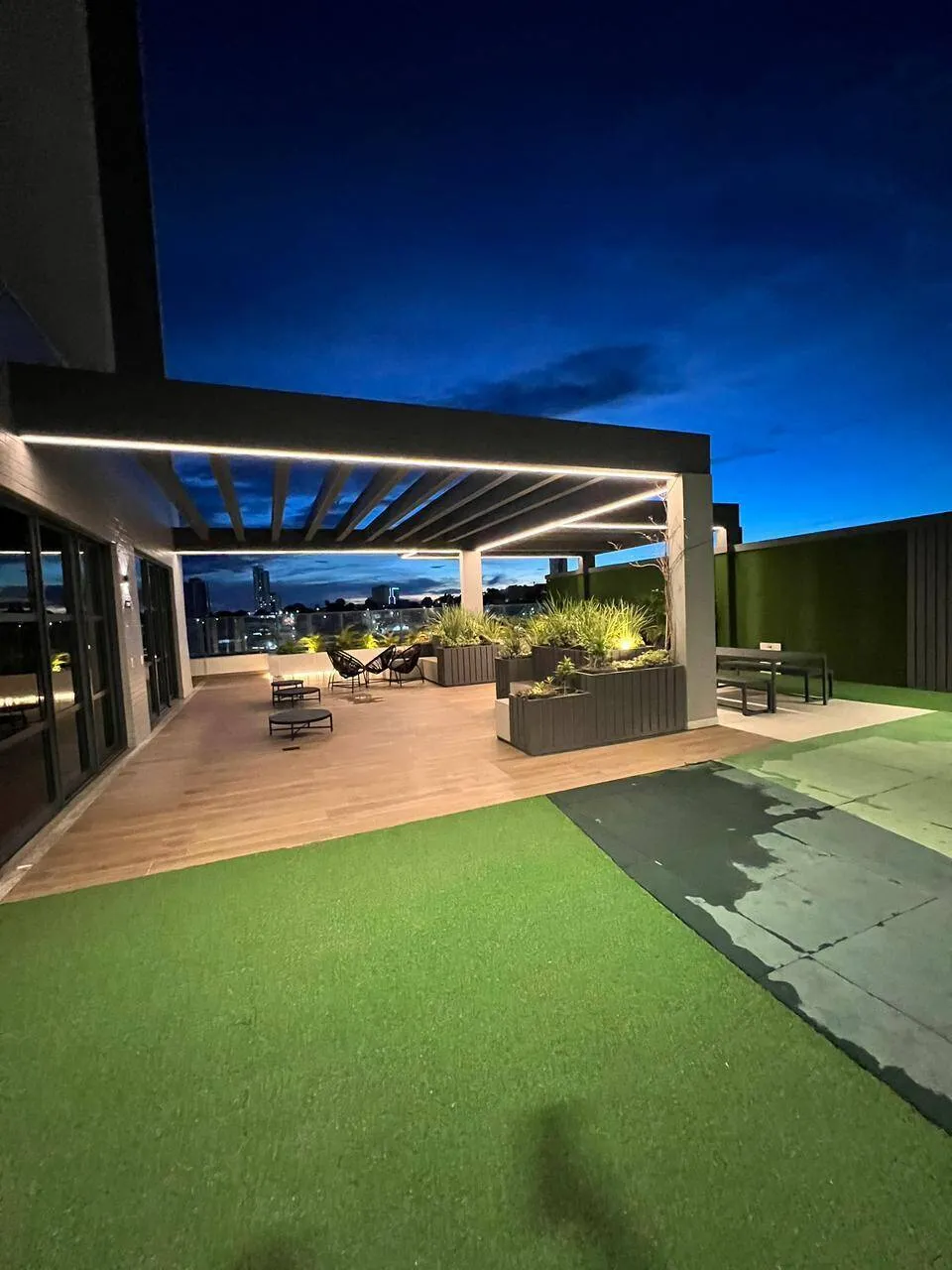Foto do imóvel Apartamento 2quartos mobiliado condomínio Urbanit em Avenida Archimedes Pereira Lima