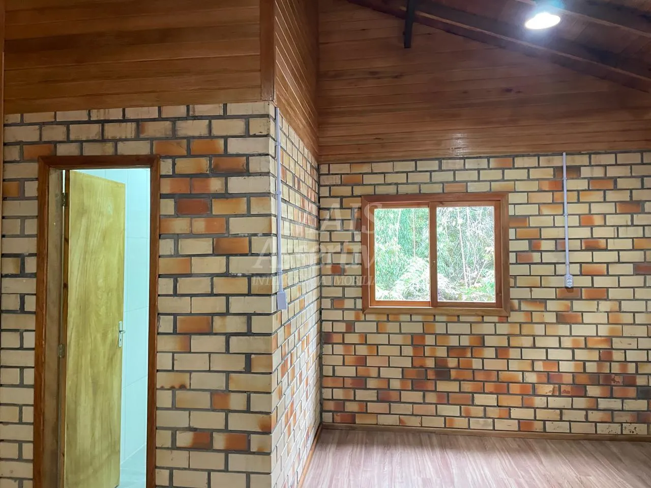 Imagem Casa para venda no loteamento Colinas em São Francisco de Paula