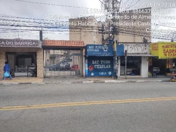 Foto do imóvel Oportunidade Única em CARAPICUIBA - SP | Tipo: Apartamento | Negociação: Leilão | Situação: Imóvel em AV PRESIDENTE TANCREDO DE ALMEIDA NEVES