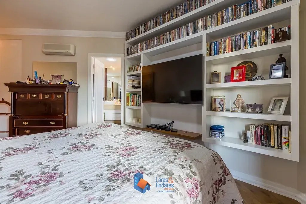 Imagem Apartamento à venda 3 Quartos 3 Suites 4 Vagas 245.56M² Perdizes São Paulo - SP