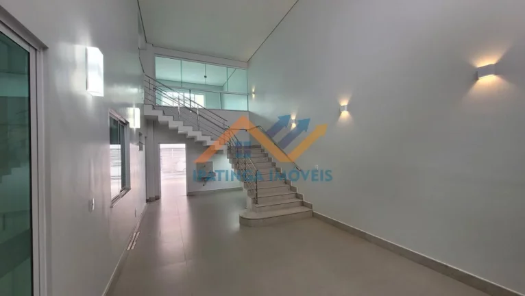 Imagem Casa em Coronel Fabriciano