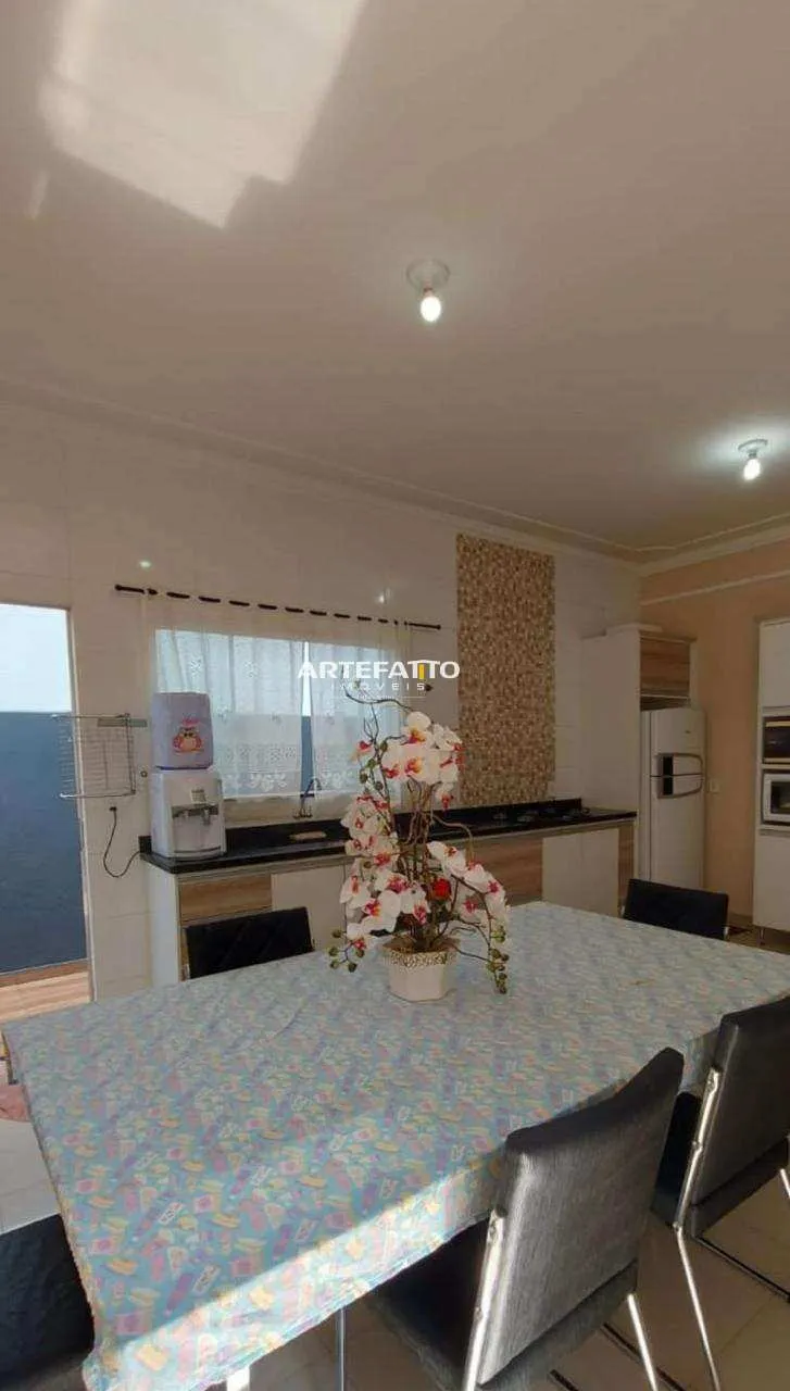 Imagem Casa à venda em Franca, Parque Vicente Leporace I, com 3 quartos, 156m2