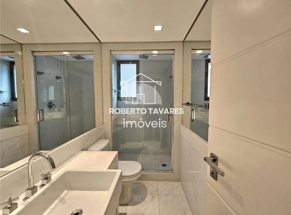 Imagem Apartamento de 2 quartos, 163m² no bairro Itaim Bibi, em São Paulo