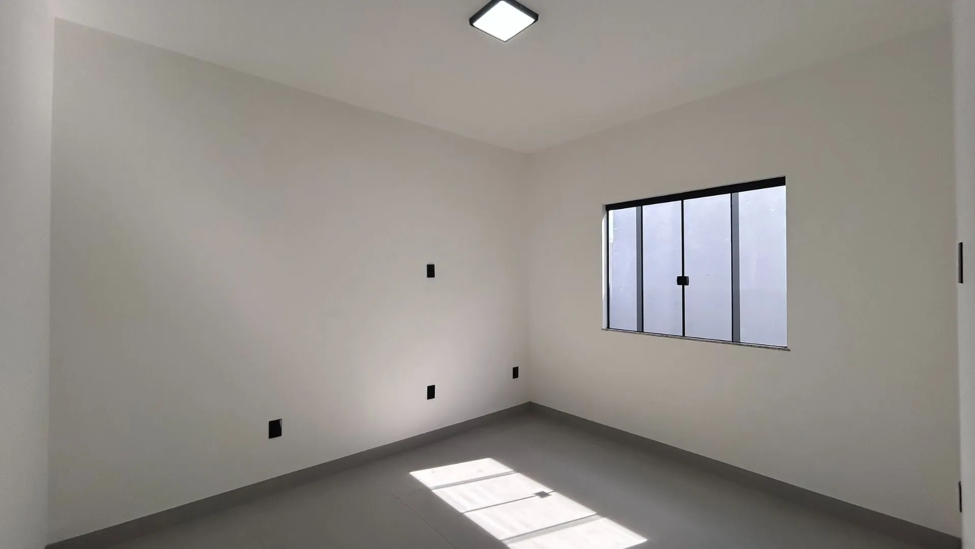 Imagem Casa à venda, 76 m² por R$ 380.000,00 - Residencial Barreiro - Patos de Minas/MG