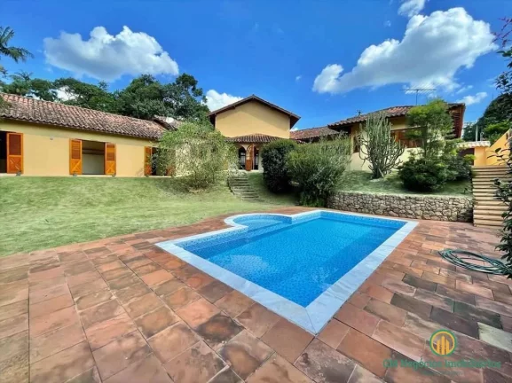 Imagem Casa Térrea 4 sts, piscina e gourmet! Cond. Recanto Inpla