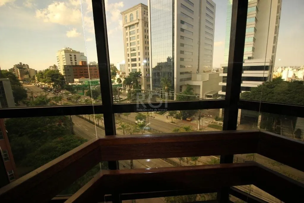 Imagem Conjunto, 160 m² Para comprar Por R$ 900.000,00 Auxiliadora - Porto Alegre/RS