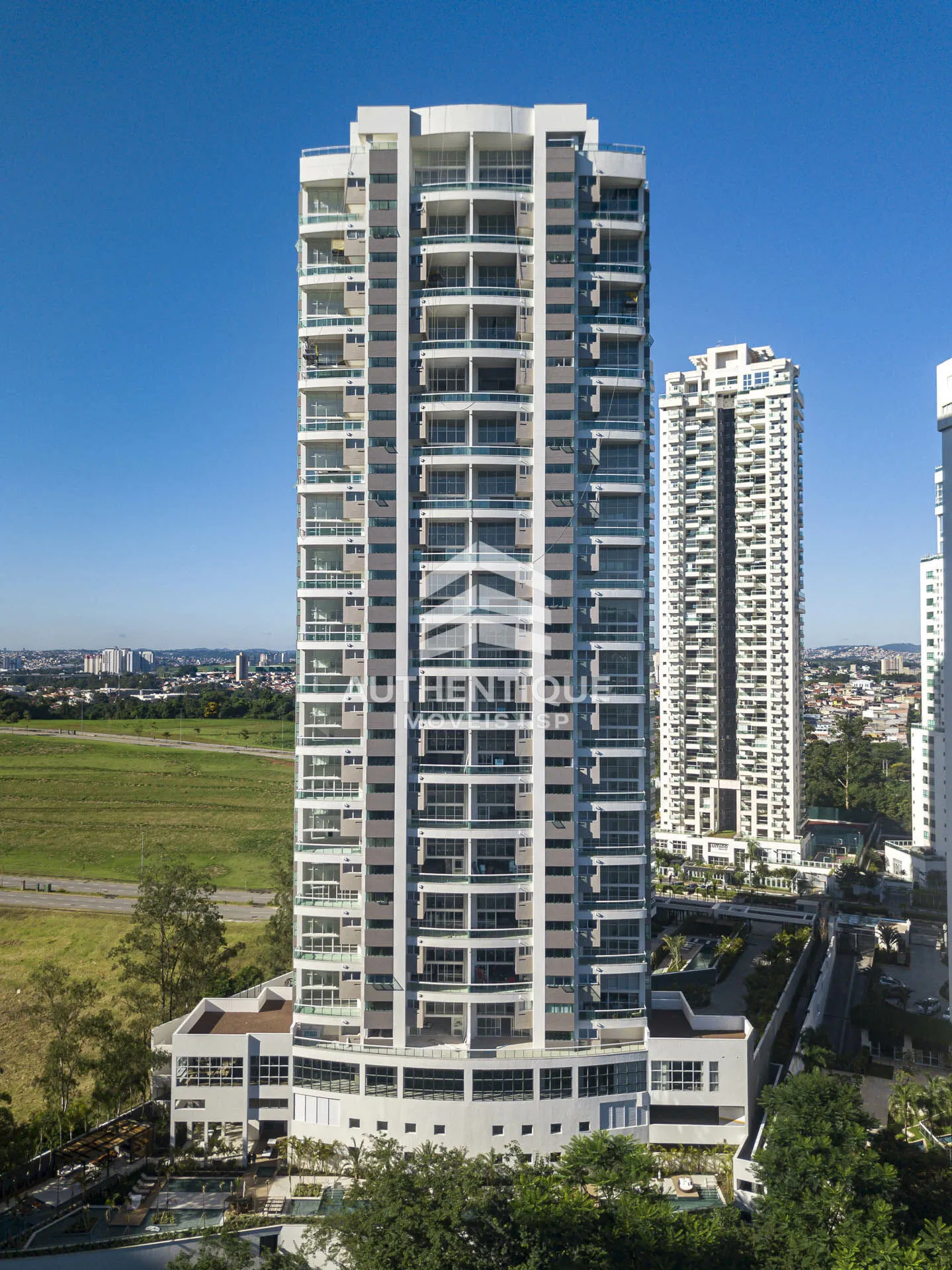 Imagem THE LAKE GRAMERCY PARK ALPHAVILLE - Apartamento à venda no bairro Alphaville Empresarial - Barueri/SP