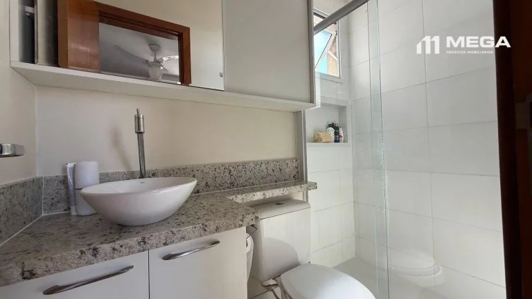 Imagem Apartamento com 2 dormitórios à venda, 65 m² por R$ 650.000,00 - Praia de Itapoã - Vila Velha/ES