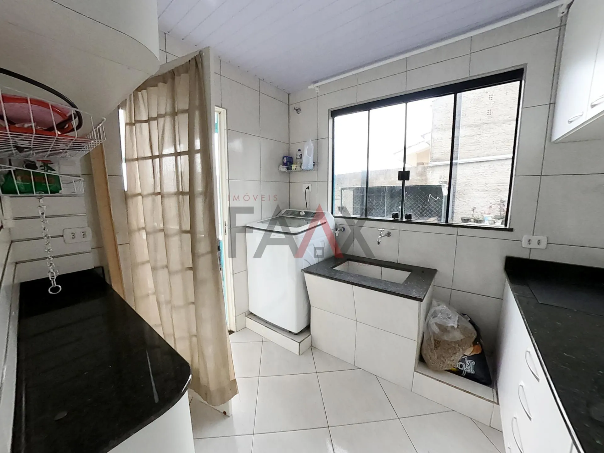 Imagem Casa com amplo terreno medindo 600.00m², VILA BELA, GUARAPUAVA - PR