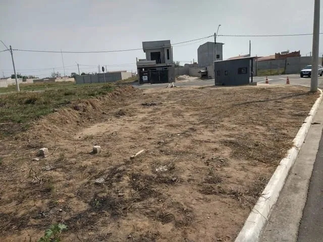 Imagem Terreno à venda 181.53M², Vila Areao, Taubaté - SP
