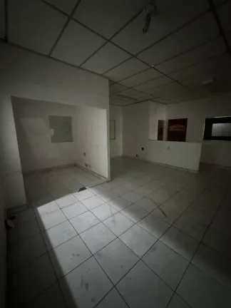 Imagem GALPAO COMERCIAL em MANAUS - AM, ALEIXO