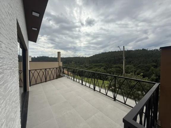 Imagem Casa de Esquina com Vista pra Mata - Portal dos Ipês