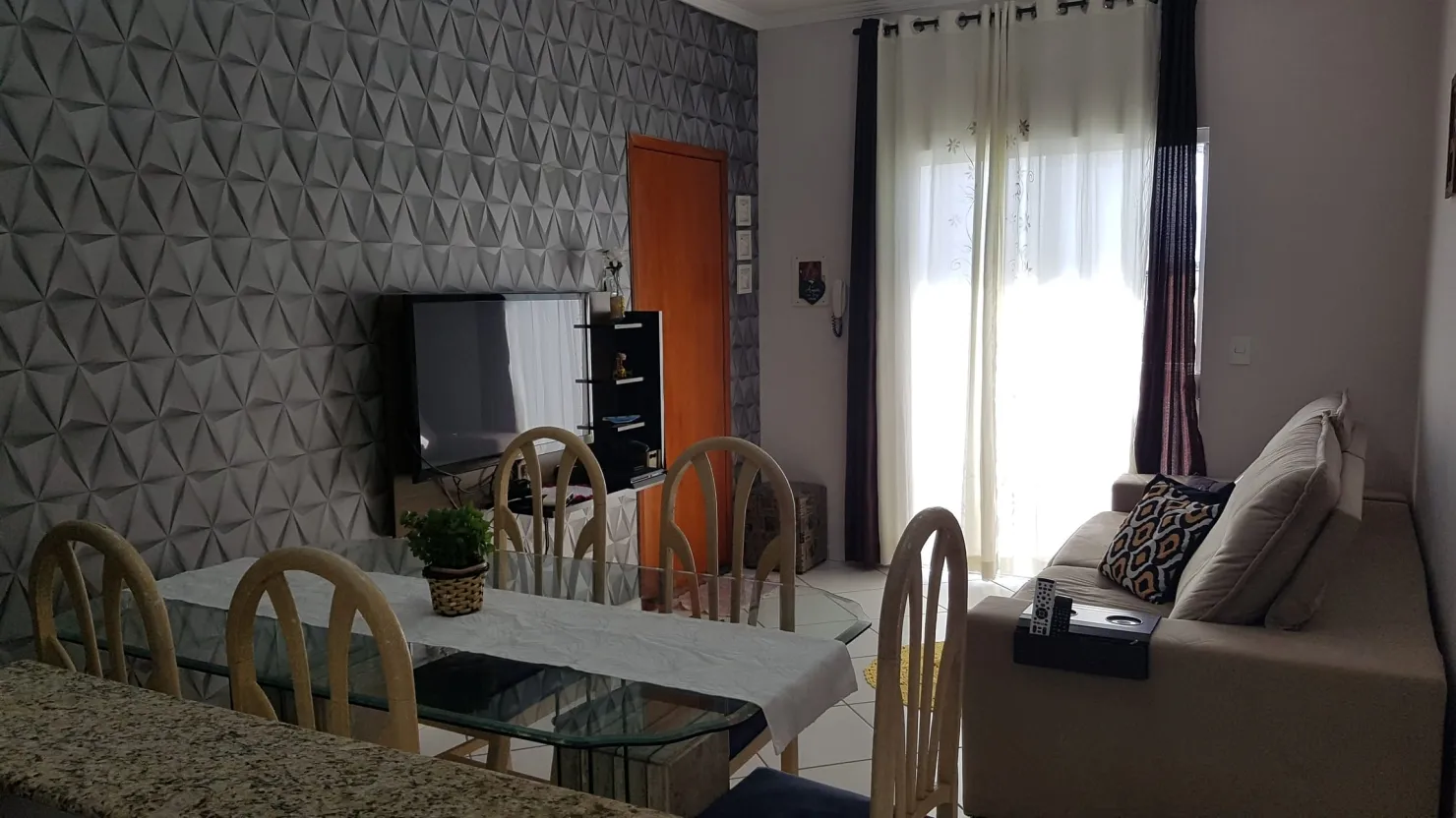 Imagem Apartamento à VENDA 2 Quartos, 54M², Armário planejado | Residencial Araretama, Pindamonhangaba - SP | Altos dos Pinhos