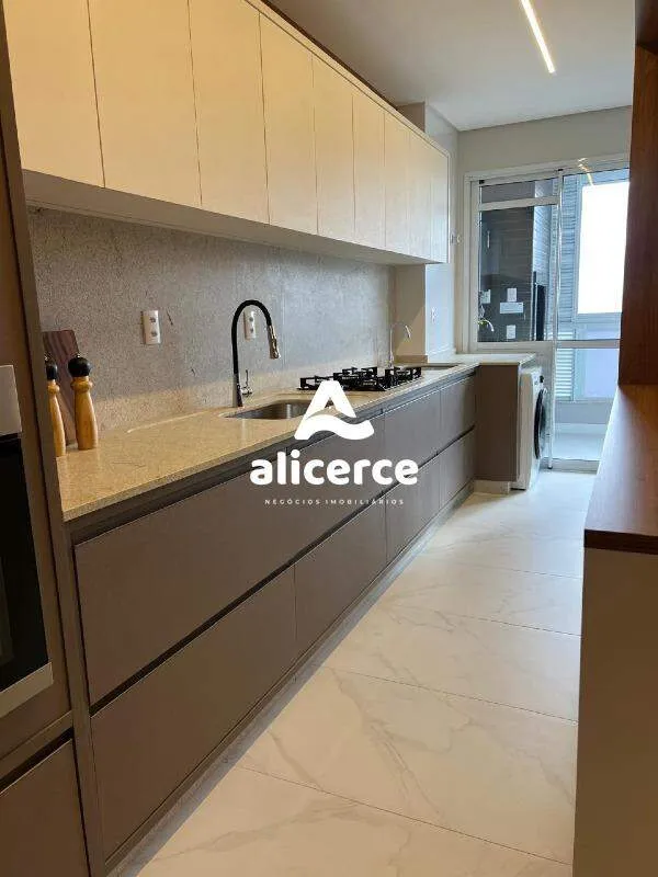 Imagem PRONTO PARA MORAR - Apartamento com Terraço à venda I 2 dormitórios I 1 suíte I Mobiliado - em Florianópolis/SC