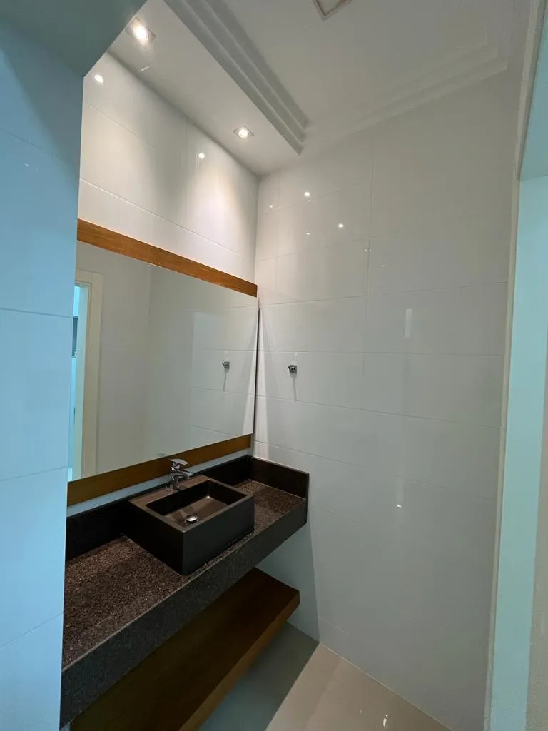 Imagem Casa 218m Umuarama-PR 2