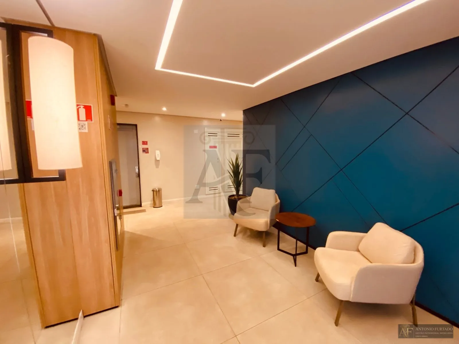 Imagem Casa à venda em Conjunto Residencial José Bonifácio, São Paulo