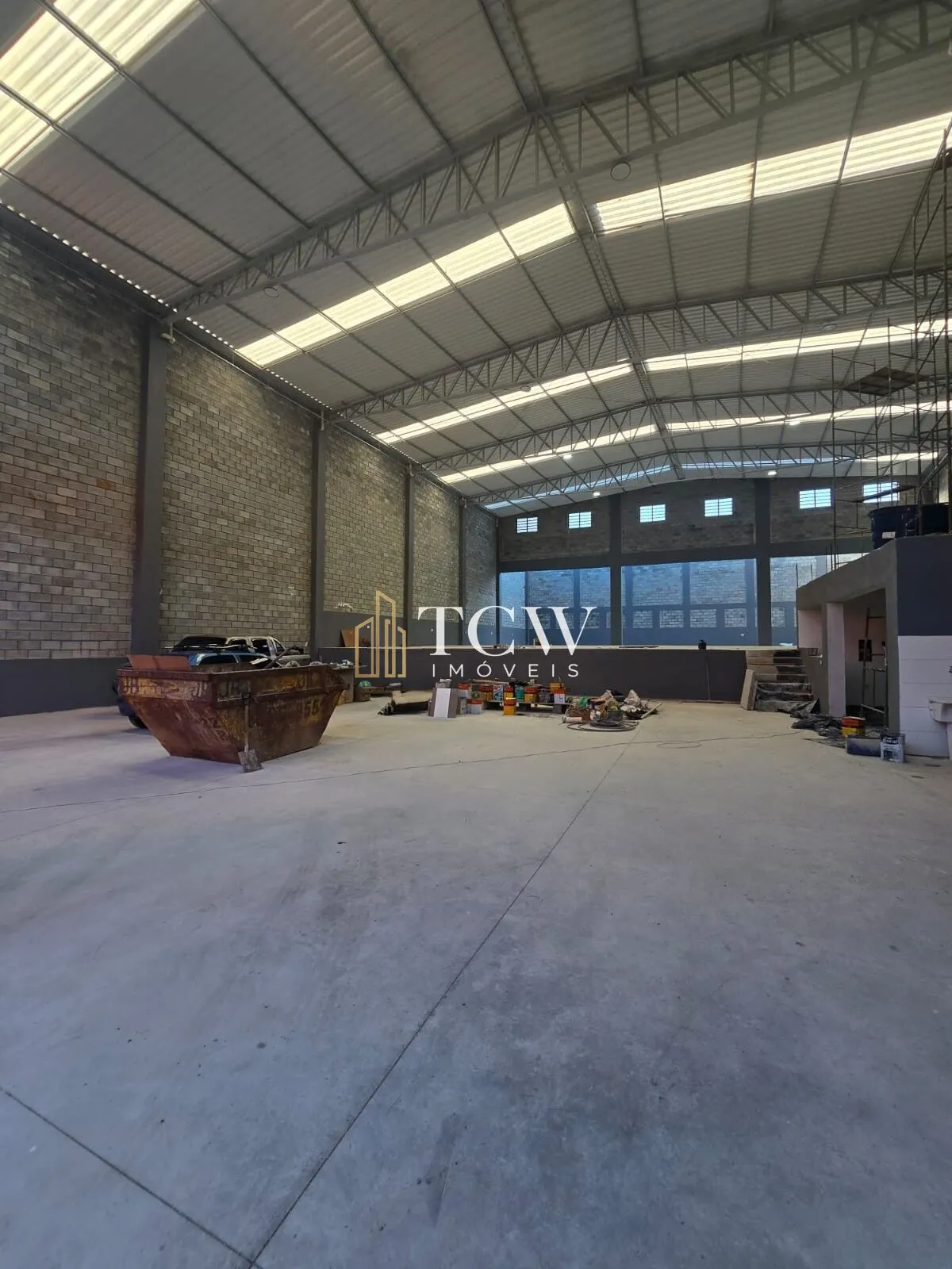 Imagem Galpão Logístico para Locação em Guarulhos/SP | 1.000 m² | Próximo à Rodovia Presidente Dutra