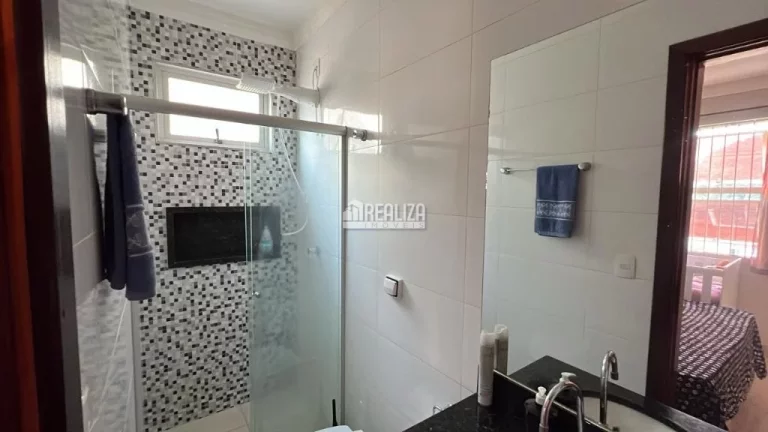 Imagem Apartamento de 3 dormitórios no Condomínio Residencial Jardim Europa, no bairroParque do Mirante, Uberaba