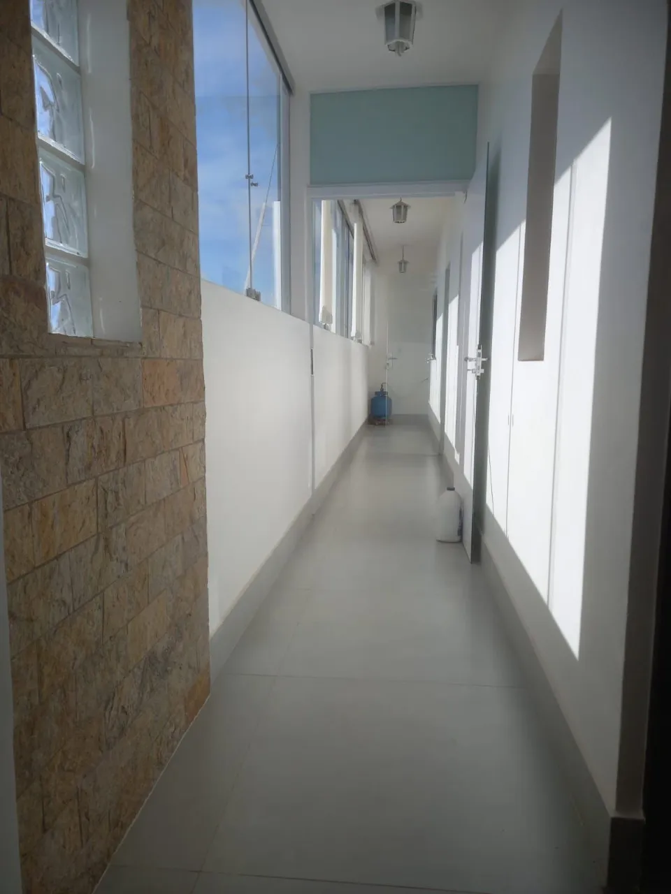 Imagem Casa Comercial à Venda em Sorocaba-SP, Jardim Ana Maria: 4 Quartos, 1 Suíte, 1 Sala, 3 Banheiros, 3 Vagas, 287m². Imperdível!