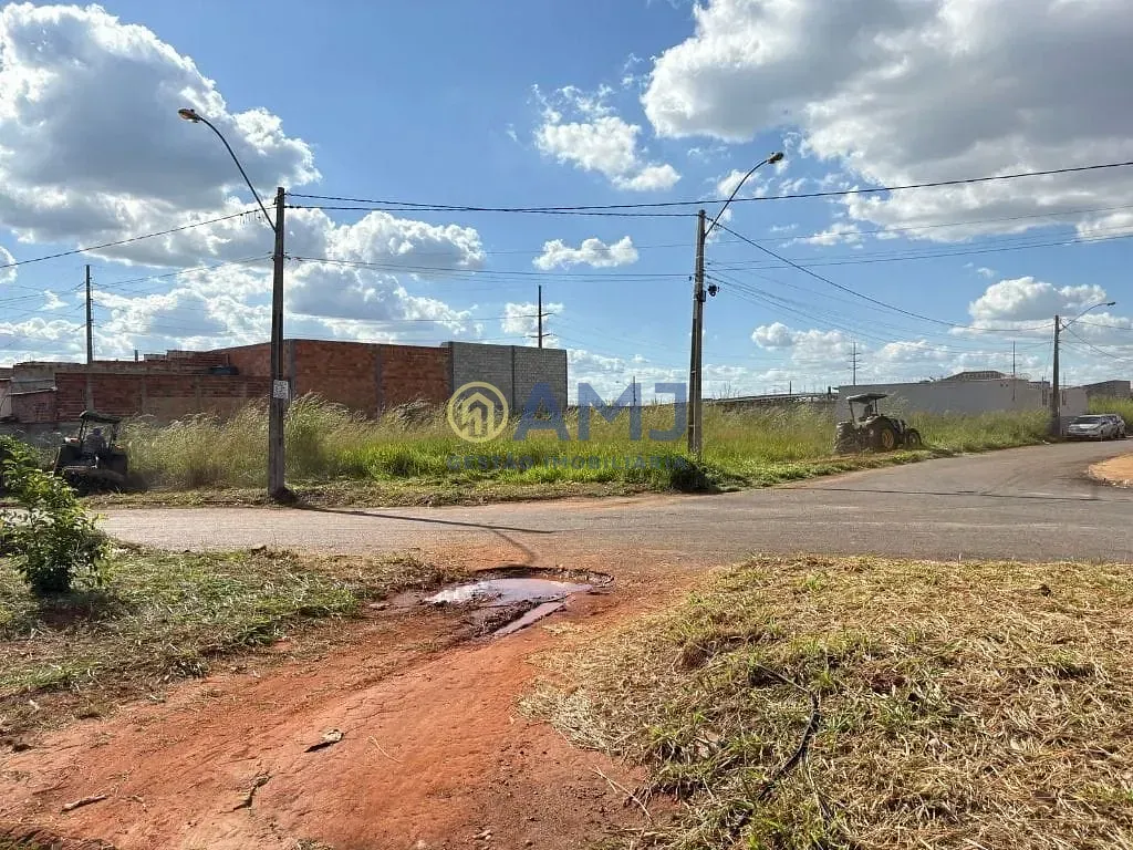 Imagem Lote à Venda 300m² Comercial - Flórida!