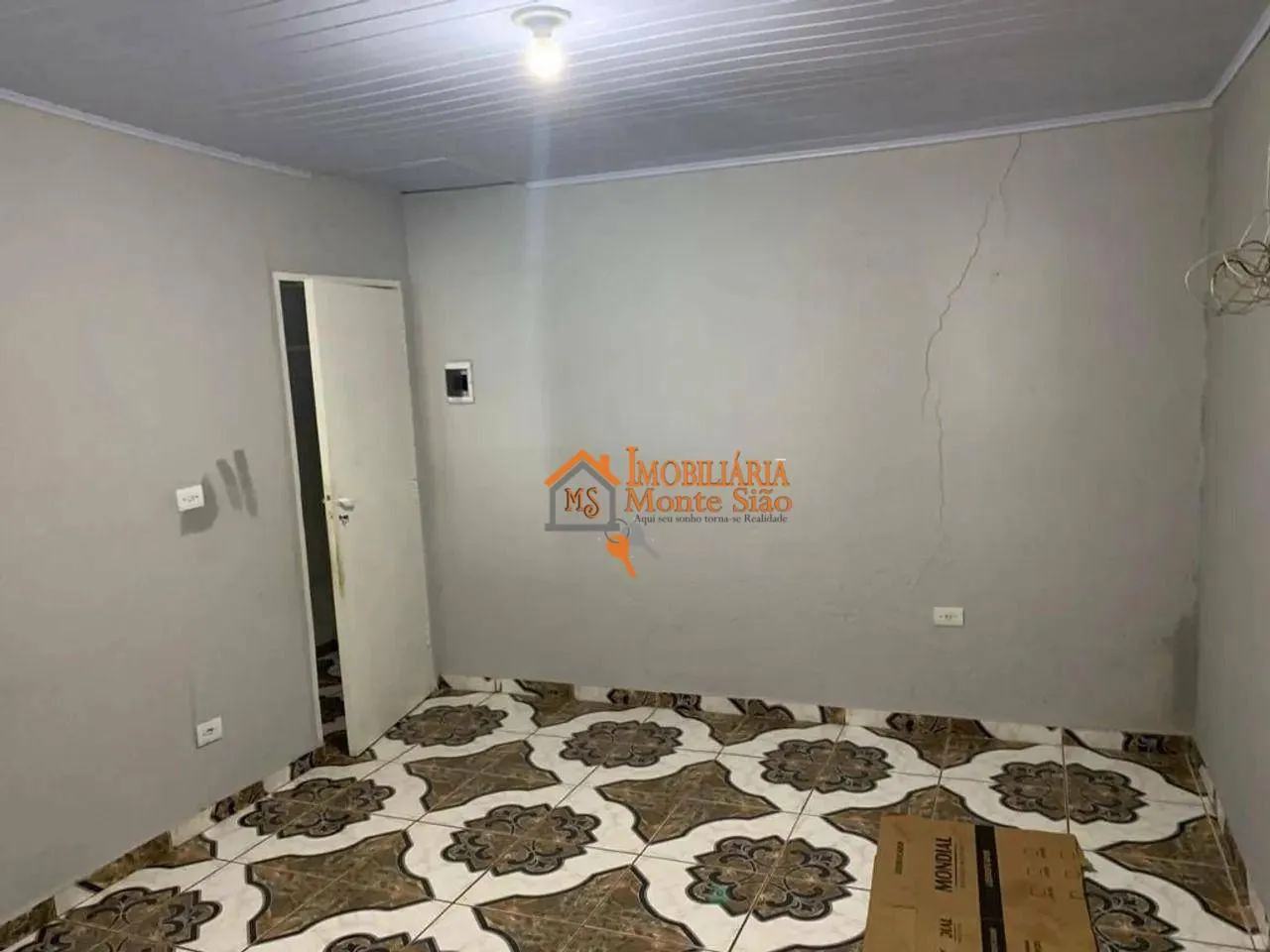 Imagem Sobrado com 2 dormitórios à venda, 300 m² por R$ 319.000,00 - Parque Primavera - Guarulhos/SP