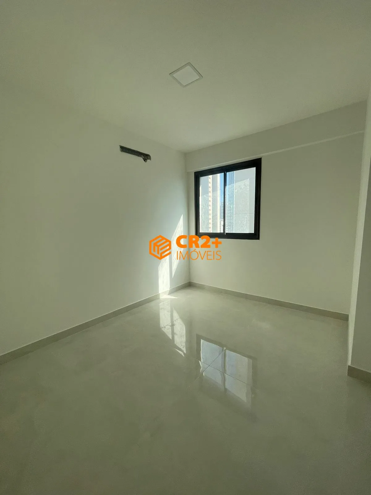 Imagem Vendo apartamento com 136 metros, com 4 quartos em Boa Viagem próximo aos colégi