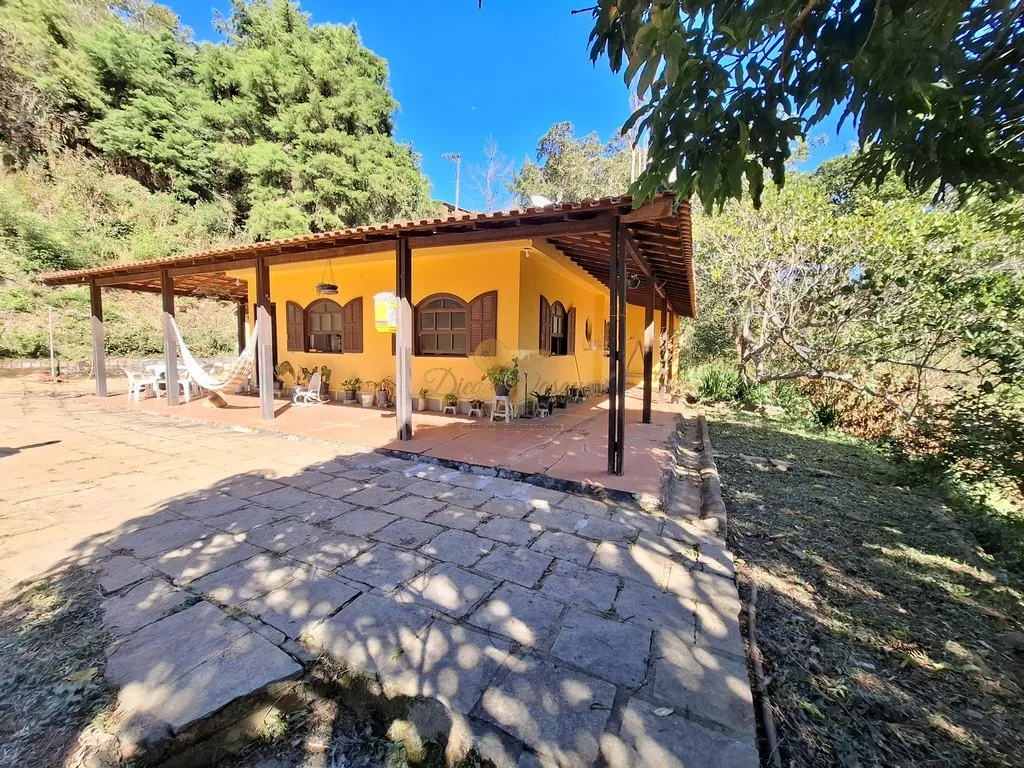 Imagem Casa para Venda em Teresópolis / RJ no bairro Jardim Salaco