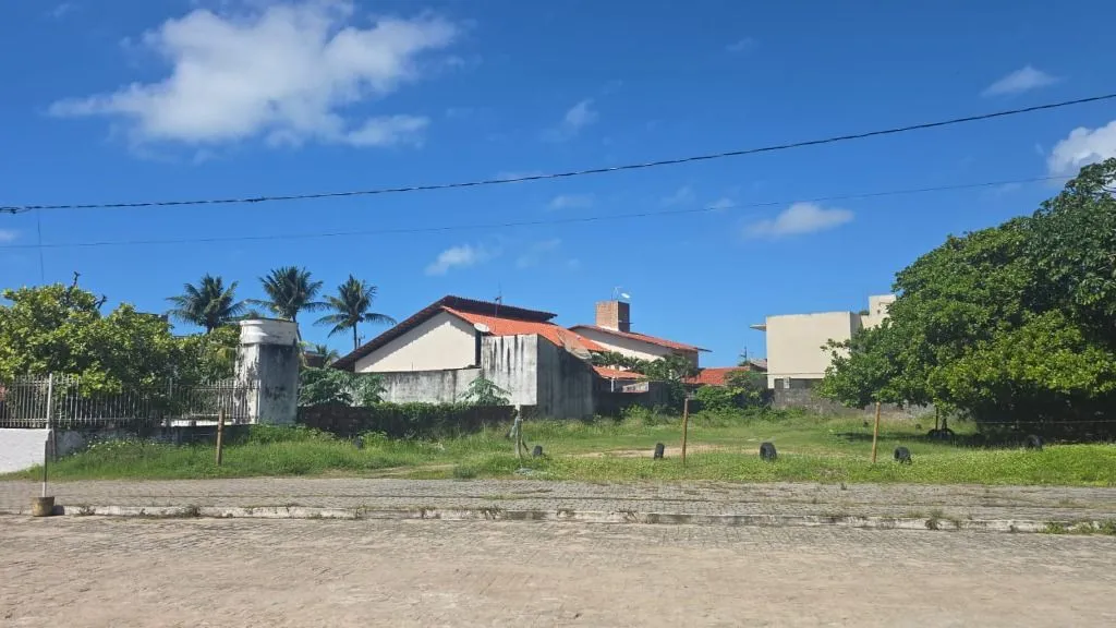 Foto do imóvel Terreno à venda, 408 m² por R$ 782.999,00 - Ponta do Seixas - João Pessoa/PB