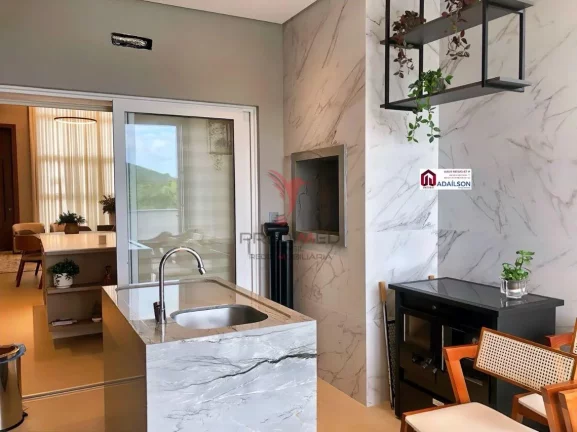 Imagem CASA PRONTA COLINAS CAMBORIÚ SC BRASIL R$ 3.800.000,00