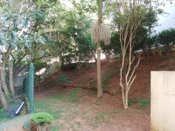Imagem Casa em Condomínio à Venda em Cotia-SP, Bairro Maranhão: 2 Quartos, 3 Salas, 2 Banheiros, 1 Vaga de Garagem - 68,00 m²