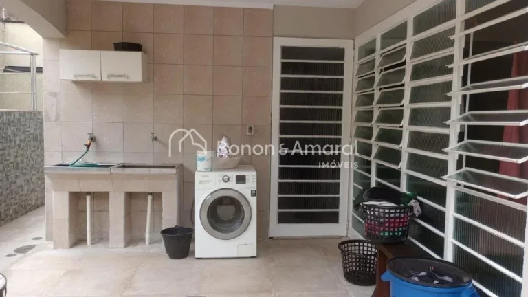 Imagem Casa à venda no Jardim Chapadão, Campinas. Excelente propriedade com 276m² de área construída, ...