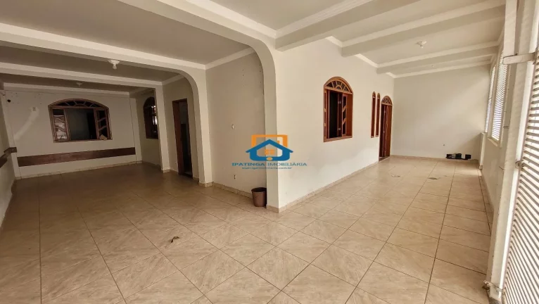 Imagem A Ipatinga imóveis acaba de trazer para você, excelente casa no bairro Bethânia!